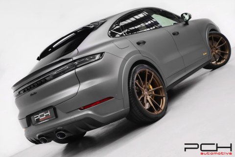 PORSCHE Cayenne Turbo E-Hybrid Coupé 4.0 V8 600cv - Pack GT -