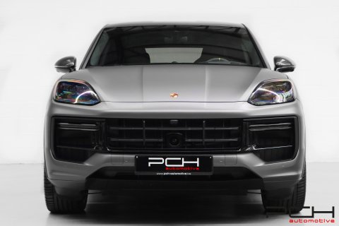 PORSCHE Cayenne Turbo E-Hybrid Coupé 4.0 V8 600cv - Pack GT -