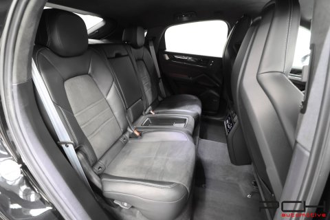 PORSCHE Cayenne Turbo E-Hybrid Coupé 4.0 V8 600cv - Pack GT -