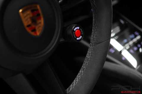 PORSCHE Cayenne Turbo E-Hybrid Coupé 4.0 V8 600cv - Pack GT -