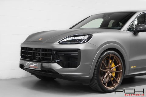 PORSCHE Cayenne Turbo E-Hybrid Coupé 4.0 V8 600cv - Pack GT -