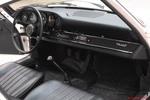 PORSCHE 911 T SWB 1967 - Fully Restored By Kremer ! -