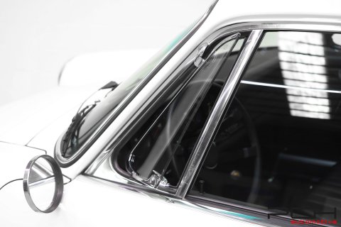 PORSCHE 911 T SWB 1967 - Fully Restored By Kremer ! -