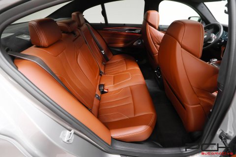 BMW M5 xDrive 4.4 V8 600cv M Steptronic Aut. - FULL FULL Options !!! -