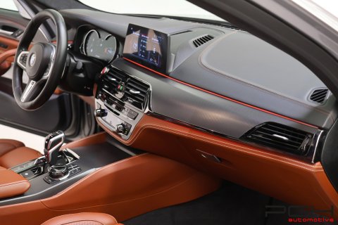 BMW M5 xDrive 4.4 V8 600cv M Steptronic Aut. - FULL FULL Options !!! -