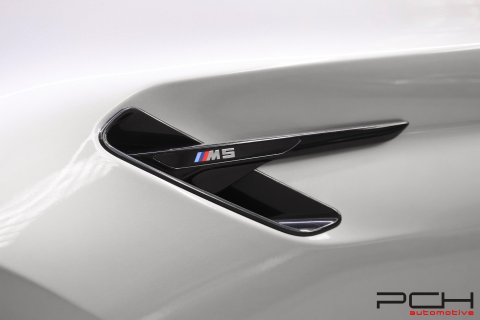 BMW M5 xDrive 4.4 V8 600cv M Steptronic Aut. - FULL FULL Options !!! -
