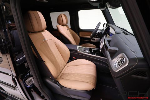 MERCEDES-BENZ G 63 AMG 4.0 V8 585cv Aut. - New Lift -