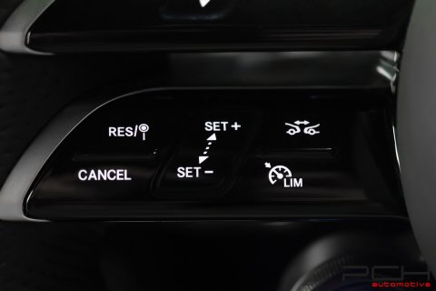 MERCEDES-BENZ G 63 AMG 4.0 V8 585cv Aut. - New Lift -