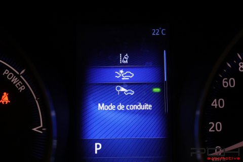 TOYOTA C-HR 1.8i VVT-i Hybrid E-CVT Aut.