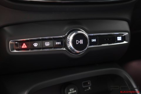 VOLVO XC40 1.5 T2 130cv Geartronic Aut.