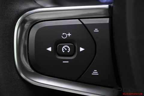 VOLVO XC40 1.5 T2 130cv Geartronic Aut.