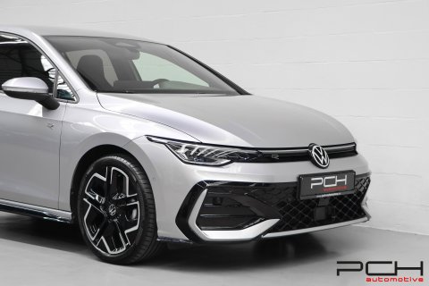 VOLKSWAGEN Golf VIII 2.0 TDi 150cv R-Line DSG Aut.