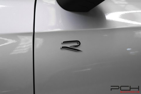 VOLKSWAGEN Golf VIII 2.0 TDi 150cv R-Line DSG Aut.