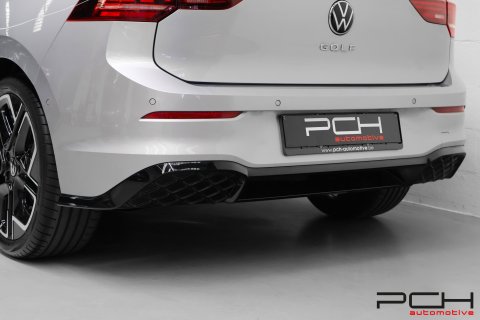 VOLKSWAGEN Golf VIII 2.0 TDi 150cv R-Line DSG Aut.