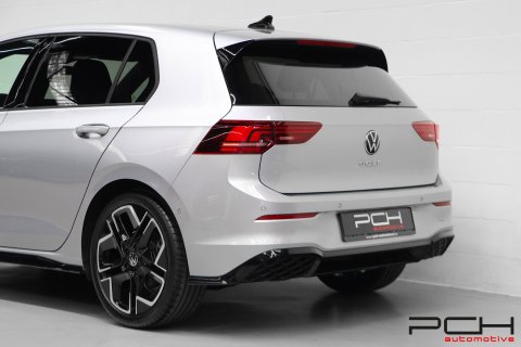 VOLKSWAGEN Golf VIII 2.0 TDi 150cv R-Line DSG Aut.