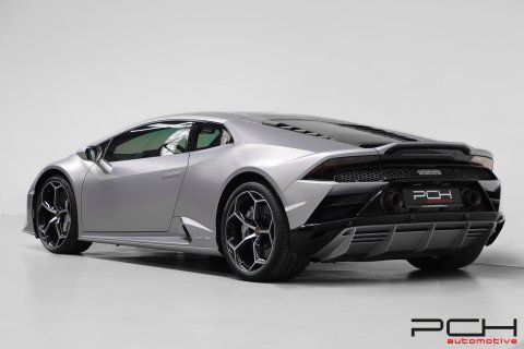 LAMBORGHINI Huracan EVO LP640-4