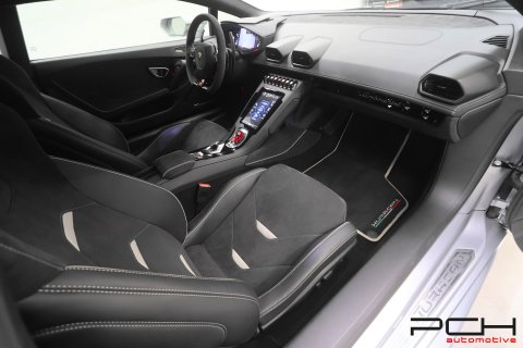 LAMBORGHINI Huracan EVO LP640-4