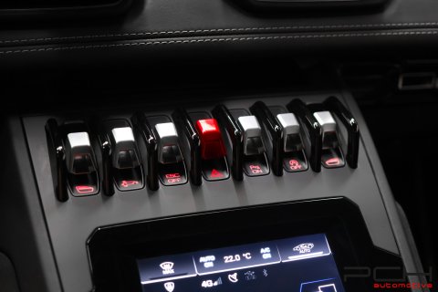 LAMBORGHINI Huracan EVO LP640-4