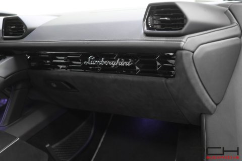 LAMBORGHINI Huracan EVO LP640-4