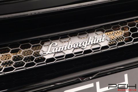 LAMBORGHINI Huracan EVO LP640-4