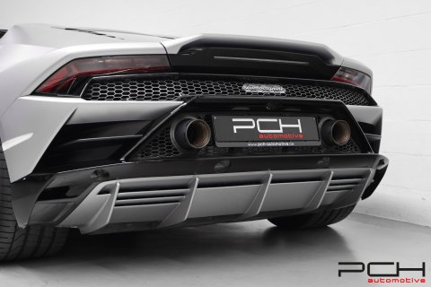 LAMBORGHINI Huracan EVO LP640-4