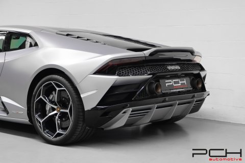LAMBORGHINI Huracan EVO LP640-4