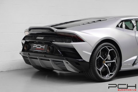 LAMBORGHINI Huracan EVO LP640-4