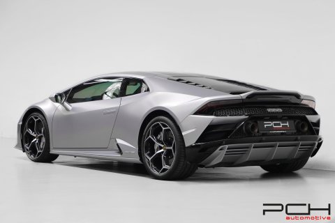 LAMBORGHINI Huracan EVO LP640-4