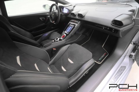 LAMBORGHINI Huracan EVO LP640-4
