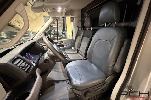VOLKSWAGEN Crafter 2.0 CR TDi 177cv Aut. - L3H3 - New Lift ! -