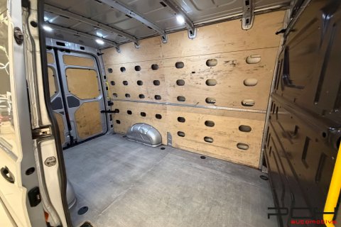 VOLKSWAGEN Crafter 2.0 CR TDi 177cv Aut. - L3H3 - New Lift ! -