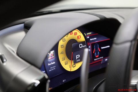 FERRARI Roma 3.9 V8 Bi-Turbo 620cv