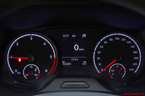 VOLKSWAGEN T6.1 Transporter 2.0 TDi 150cv