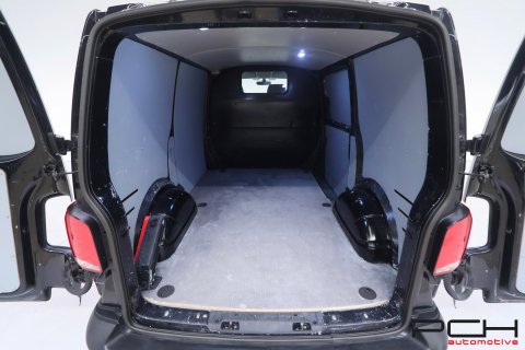 VOLKSWAGEN T6.1 Transporter 2.0 TDi 150cv