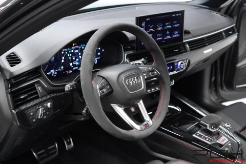 AUDI RS4 Avant 2.9 V6 TFSI 450cv Quattro Tiptronic