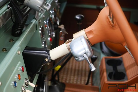 LAND ROVER Series IIA Cabriolet + Overdrive - FULLY FULLY RESTORED !!! -