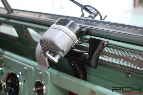 LAND ROVER Series IIA Cabriolet + Overdrive - FULLY FULLY RESTORED !!! -