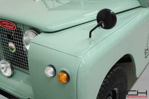 LAND ROVER Series IIA Cabriolet + Overdrive - FULLY FULLY RESTORED !!! -