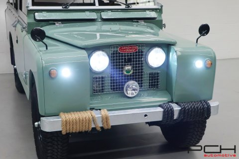 LAND ROVER Series IIA Cabriolet + Overdrive - FULLY FULLY RESTORED !!! -