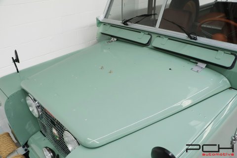 LAND ROVER Series IIA Cabriolet + Overdrive - FULLY FULLY RESTORED !!! -
