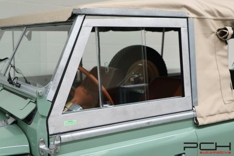 LAND ROVER Series IIA Cabriolet + Overdrive - FULLY FULLY RESTORED !!! -