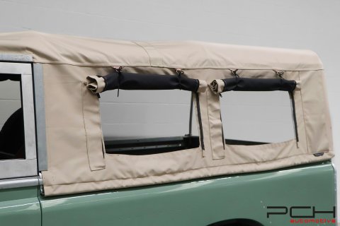 LAND ROVER Series IIA Cabriolet + Overdrive - FULLY FULLY RESTORED !!! -