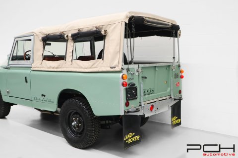LAND ROVER Series IIA Cabriolet + Overdrive - FULLY FULLY RESTORED !!! -