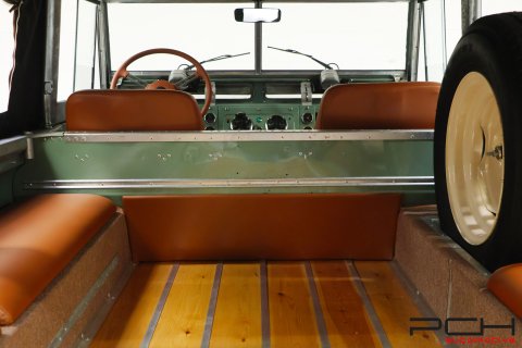 LAND ROVER Series IIA Cabriolet + Overdrive - FULLY FULLY RESTORED !!! -