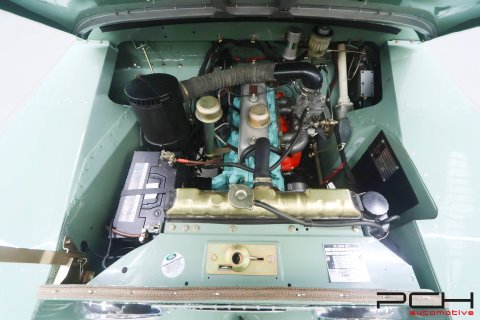 LAND ROVER Series IIA Cabriolet + Overdrive - FULLY FULLY RESTORED !!! -