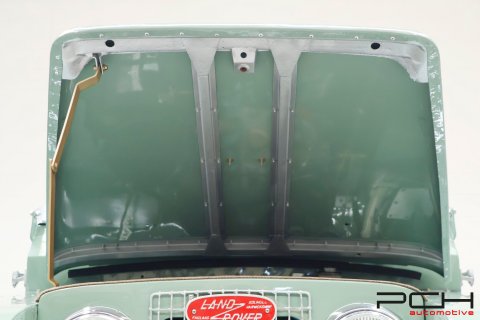 LAND ROVER Series IIA Cabriolet + Overdrive - FULLY FULLY RESTORED !!! -