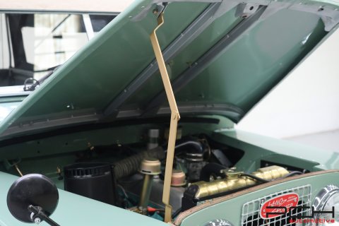 LAND ROVER Series IIA Cabriolet + Overdrive - FULLY FULLY RESTORED !!! -