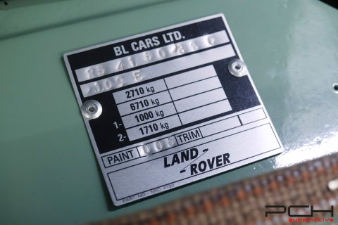 LAND ROVER Series IIA Cabriolet + Overdrive - FULLY FULLY RESTORED !!! -