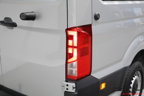 VOLKSWAGEN Crafter 2.0 CR TDi 177cv Aut. - L3H3 - New Lift ! -