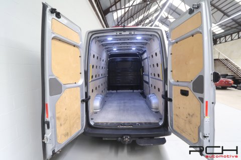 VOLKSWAGEN Crafter 2.0 CR TDi 177cv Aut. - L3H3 - New Lift ! -